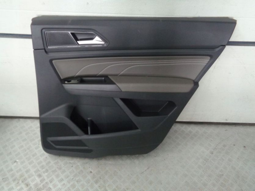 VW ATLAS CROSS TAPICERKA DRZWI PRAWA TYL TYLNA