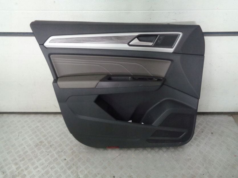 VW ATLAS CROSS TAPICERKA DRZWI LEWA PRZOD PRZEDNIA