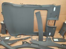 AUDI A8 D4 4H 2013 PODSUFITKA CZARNA SLUPKI OSLONY