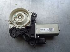 AUDI A8 D4 4H DOCIAG DRZWI PRAWY TYL 4F0837060