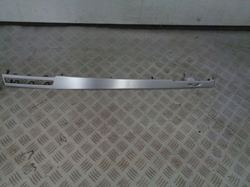 AUDI A8 D4 4H LISTWA DEKOR DESKI 4H1853174