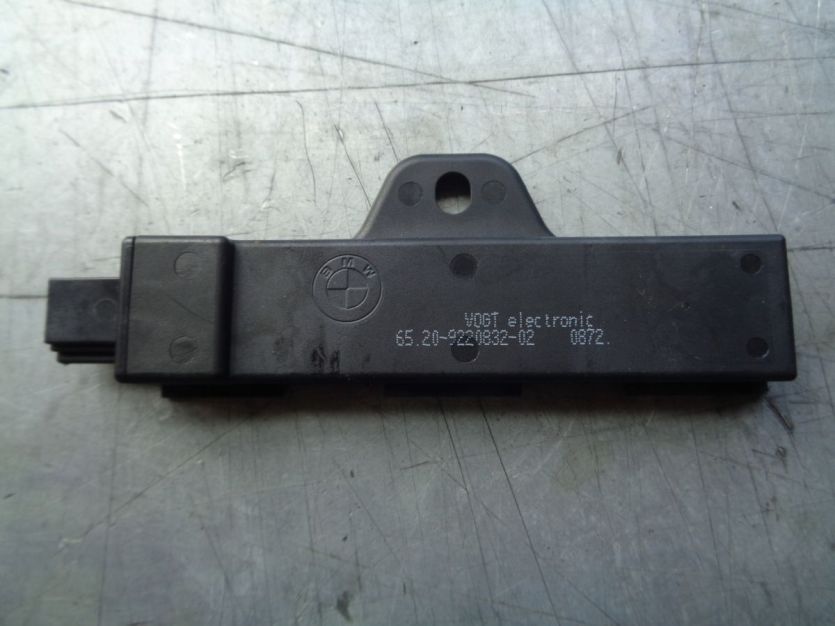 BMW 7 G11 G12 4.4 V8 MODUL ANTENA KOMFORTU 9220832
