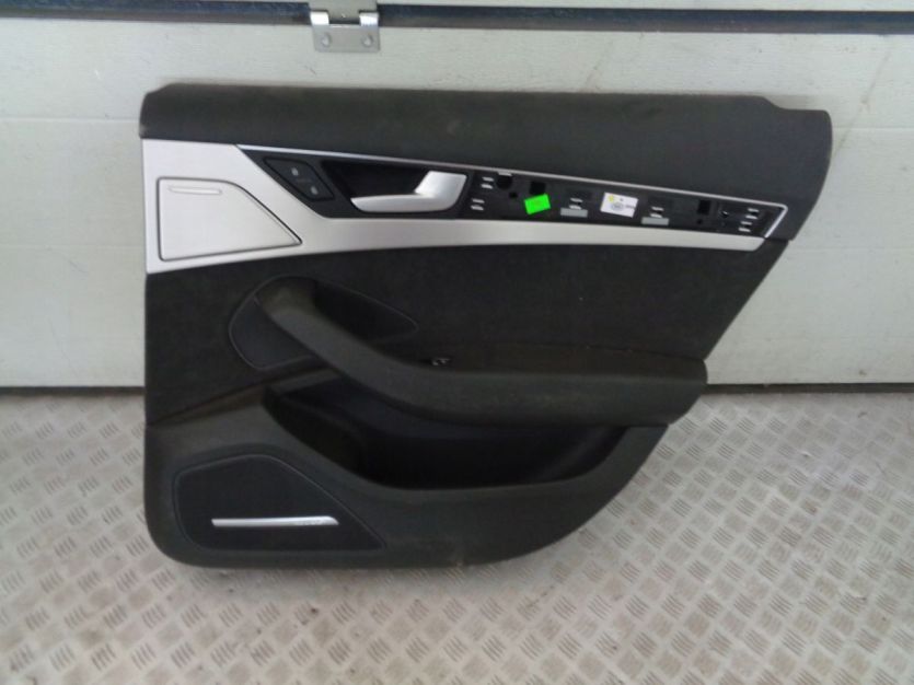 AUDI A8 D4 4H TAPICERKA DRZWI PRAWA TYL TYLNA
