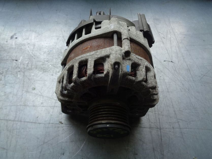 DACIA DUSTER II 1.5 DCI ALTERNATOR 231004402R