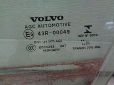 VOLVO V40 II 2014 SZYBA DRZWI LEWA PRZOD PRZEDNIA