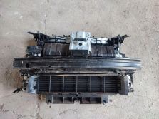 RENAULT MEGANE V 2022 E-TECH PAS PRZEDNI CHLODNICE