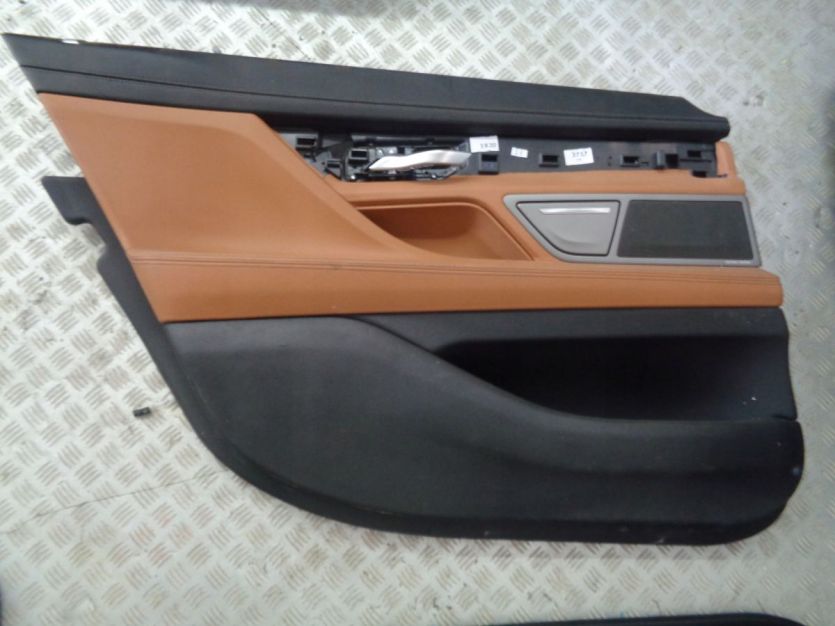 BMW 7 G11 G12 TAPICERKA DRZWI LEWA TYL TYLNA