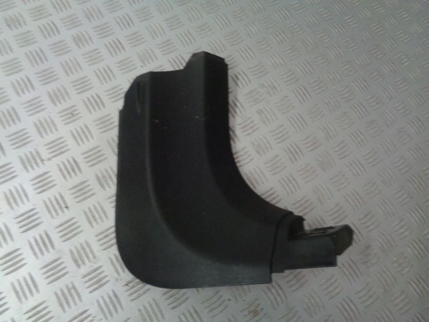 BMW 7 G11 G12 TAPICERKA DOLNA PRAWA 7390754