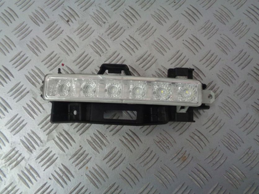 PEUGEOT CITROEN LED LEWY PRZOD DRL 9677409380