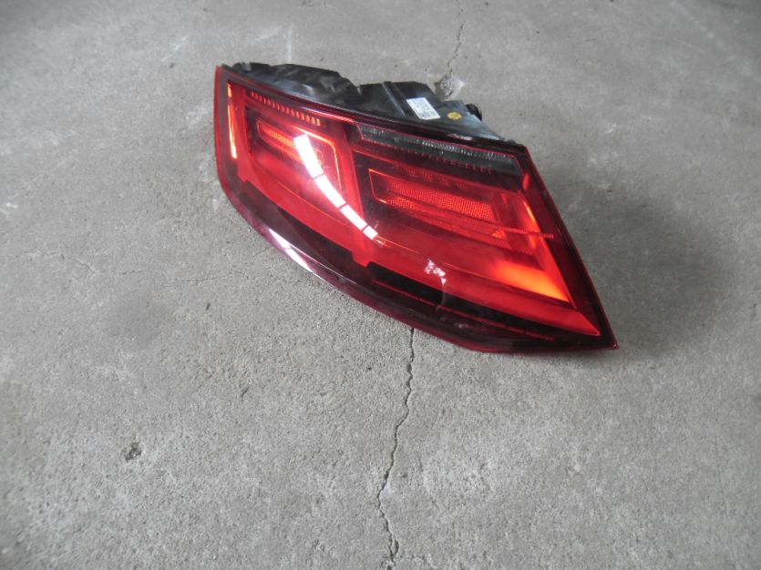 AUDI TT 8S 2016 LAMPA LEWA TYL TYLNA 8S0945095 EU