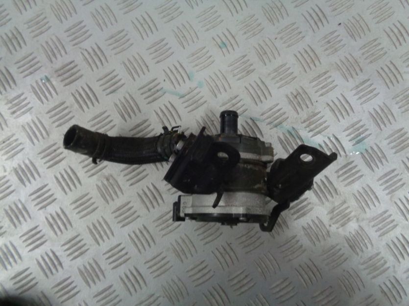 RENAULT MEGANE V E-TECH 2022 POMPA WODY 21581-5MP0A