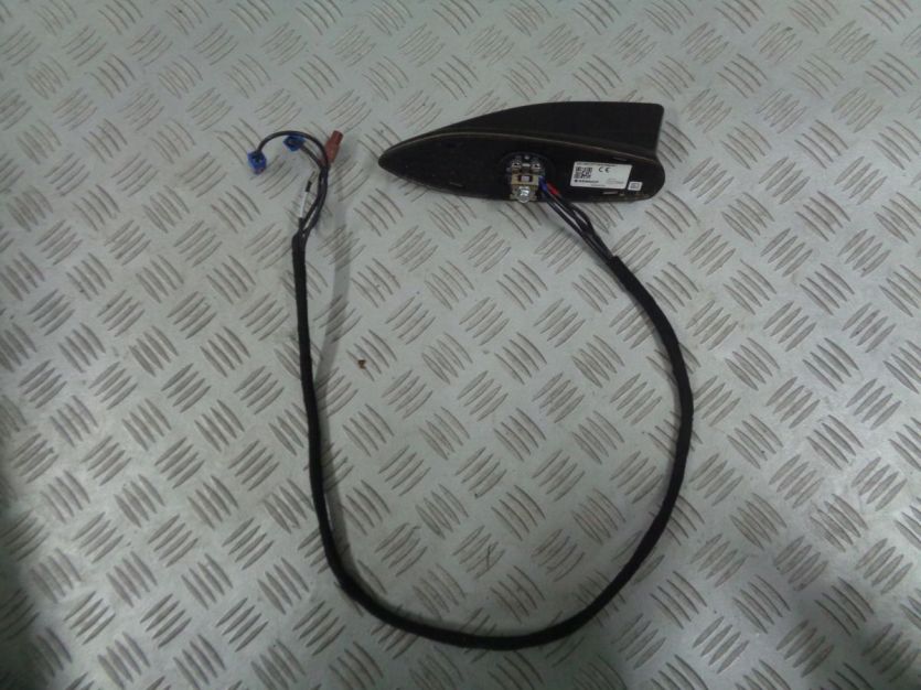 RENAULT MEGANE V E-TECH 2022 ANTENA DACHOWA REKIN 282168312R