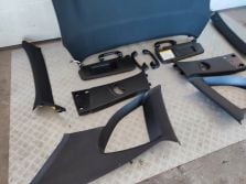 BMW X1 E84 2011 PODSUFITKA CZARNA DASZKI PLASTIKI