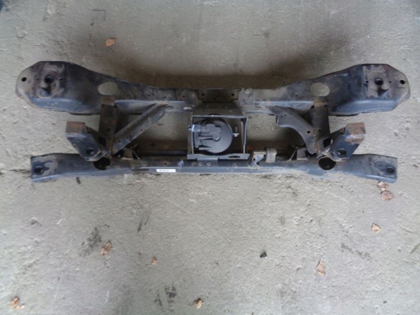 VOLVO V40 II LIFT KOLYSKA BELKA TYL TYLNA POMOCNICZA 31277671AE