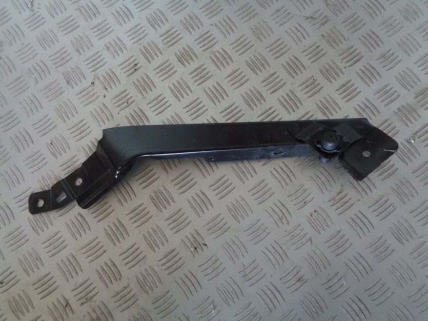 RENAULT MEGANE V E-TECH 2022 WSPORNIK LAMPY PASA LEWY 625124226R