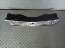 AUDI A8 D4 4H 3,0TFSI OSLONA PASA TYL