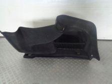 AUDI A8 D4 4H 3,0TFSI TAPICERKA BAGAZNIKA PRAWA