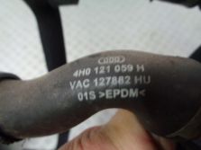 AUDI A8 D4 4H 3,0TFSI PRZEWOD WODY