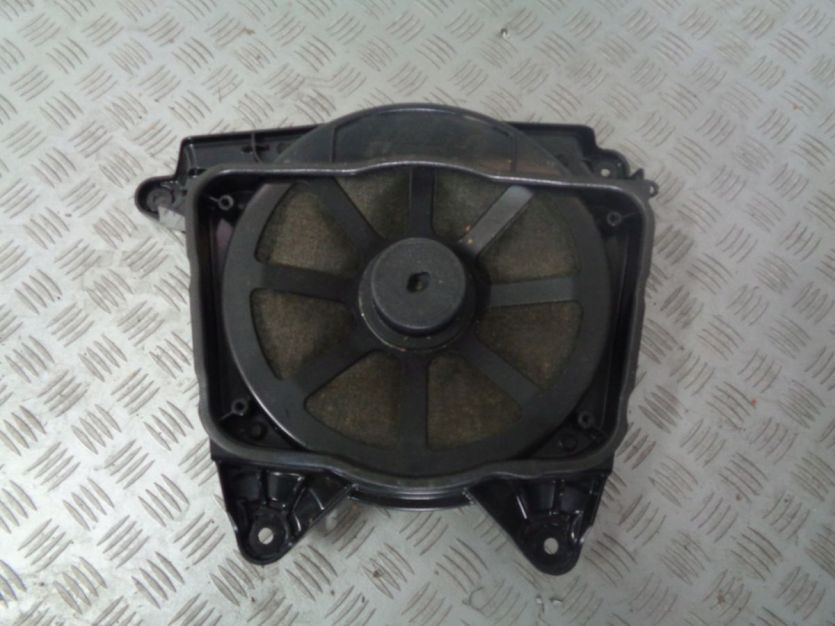 AUDI A8 D4 4H 3,0TFSI GŁOŚNIK SUBWOOFER BOSE TYŁ