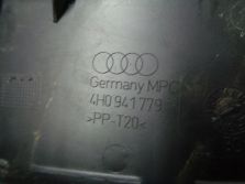 AUDI A8 D4 4H 3,0TFSI OSŁONA LAMPY TYŁ LEWY