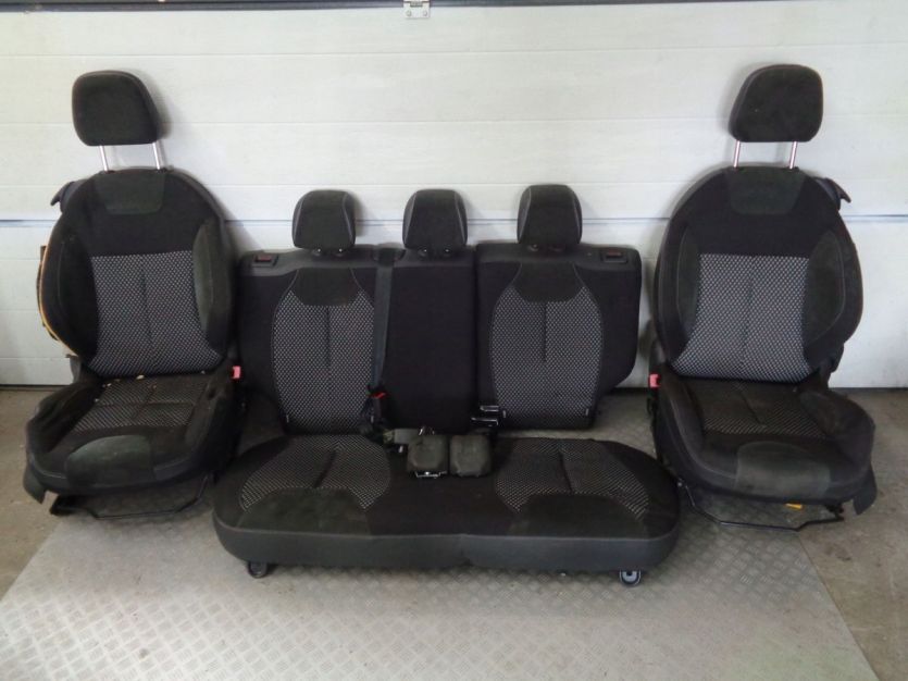 CITROEN DS3 FOTELE PRZOD + KANAPA TYŁ