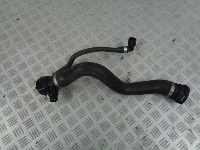 BMW X1 E84 2011 WĄŻ PRZEWÓD WODY
