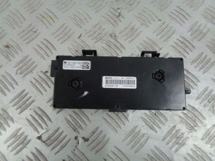 BMW X1 E84 WZMACNIACZ ANTENOWY