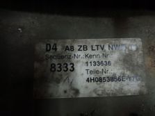 AUDI A8 D4 4H 3,0TFSI LISTWA PROGOWA PRAWA