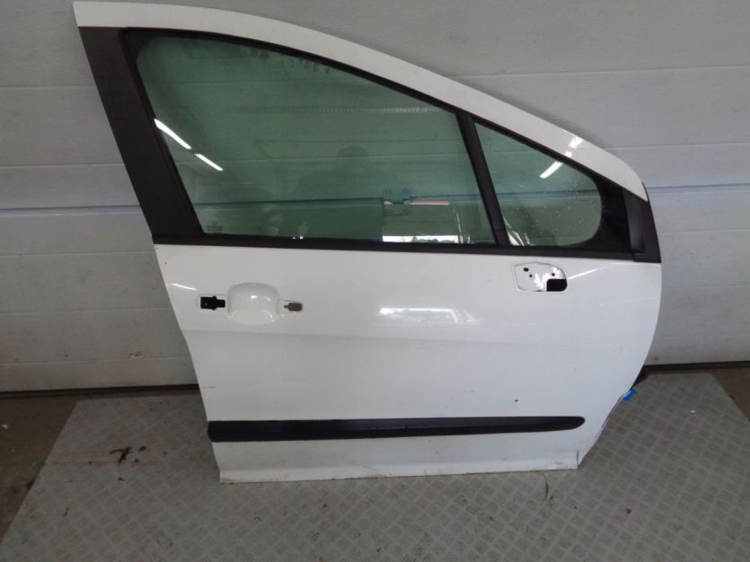 PEUGEOT 308 T7 SW DRZWI PRAWY PRZÓD 5D