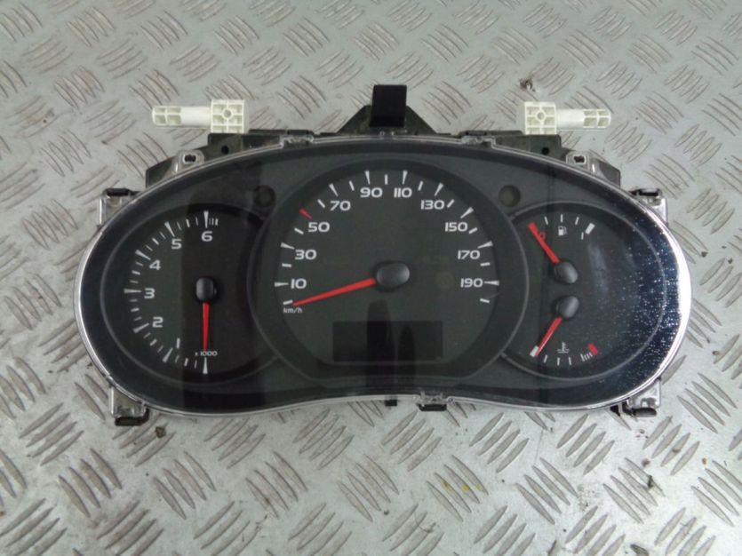 RENAULT CLIO III 3 1.5 DCI LICZNIK ZEGARY