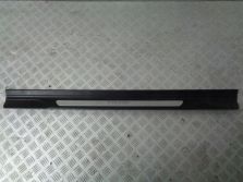 BMW E46 CABRIO 2.0CD LISTWA PROGOWA PRAWA