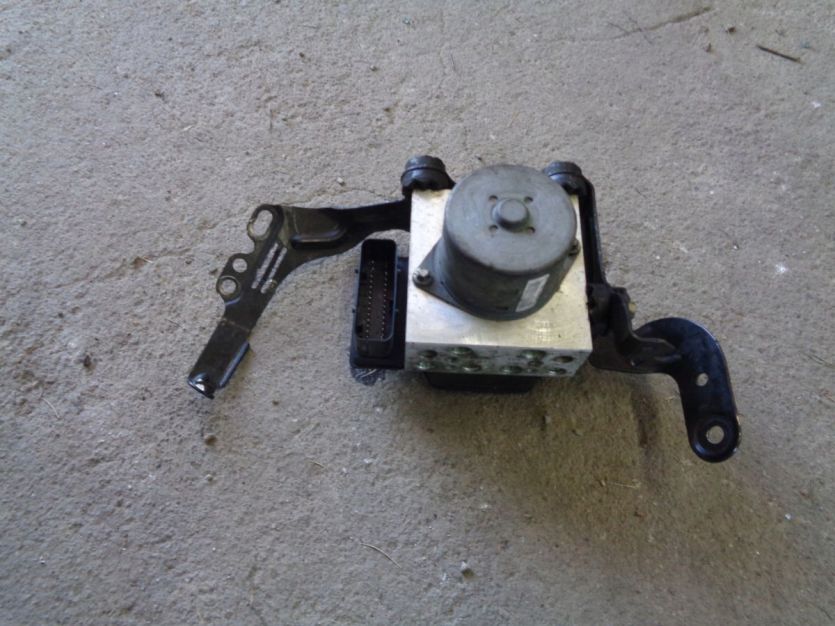 MINI COOPER R56 2010 POMPA ABS 6790381