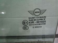 MINI COOPER R56 2010 SZYBA LEWY LEWA PRZÓD PRZEDNIA