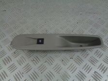 RENAULT ZOE 2016 PANEL PRZEŁĄCZNIK SZYB PRAWY PRZÓD 829506827R