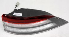 LINCOLN AVIATOR 2022 BLACK LABEL LAMPA PRAWA TYL TYLNA