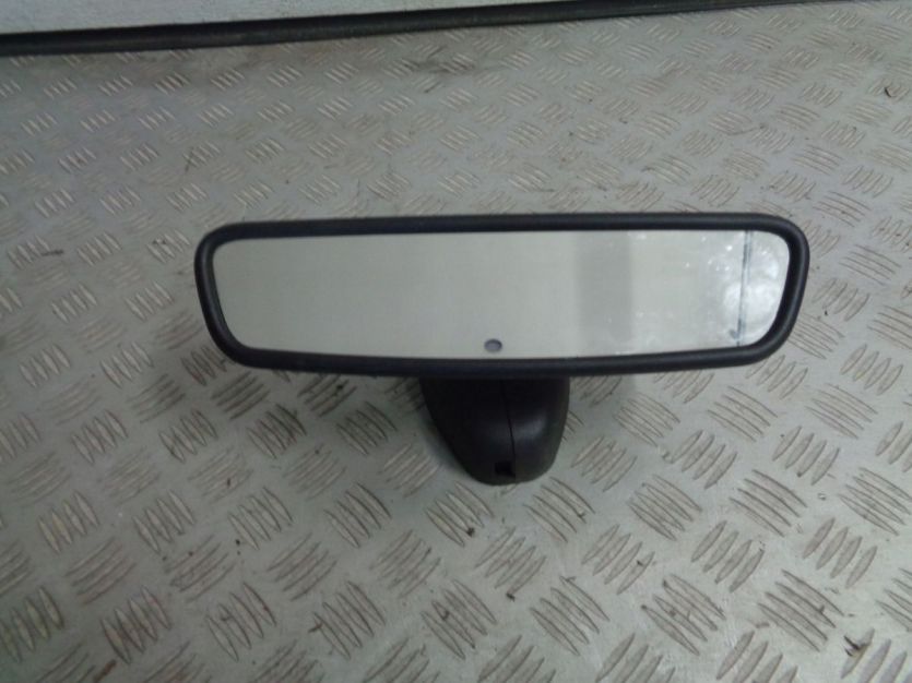 LAND ROVER RANGE III L322 2009LIFT LUSTERKO WSTECZNE