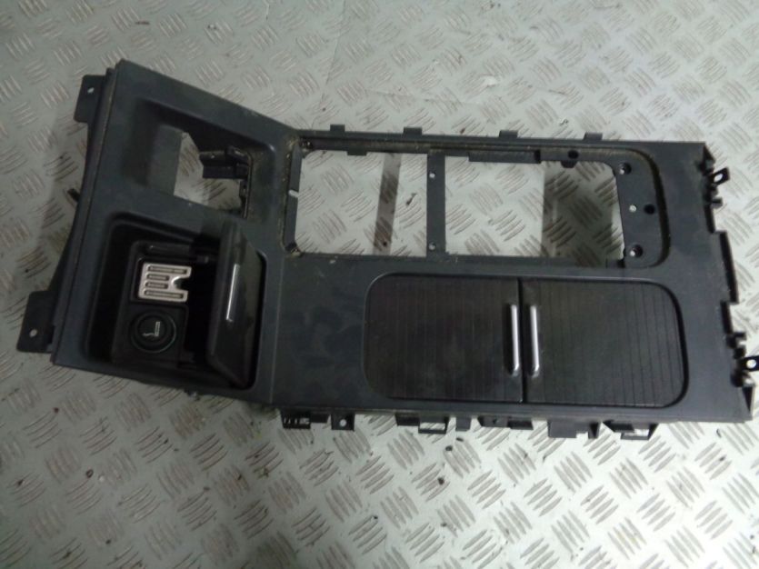LAND ROVER RANGE III L322 2009LIFT PANEL RAMKA TUNELU SRODKOWEGO