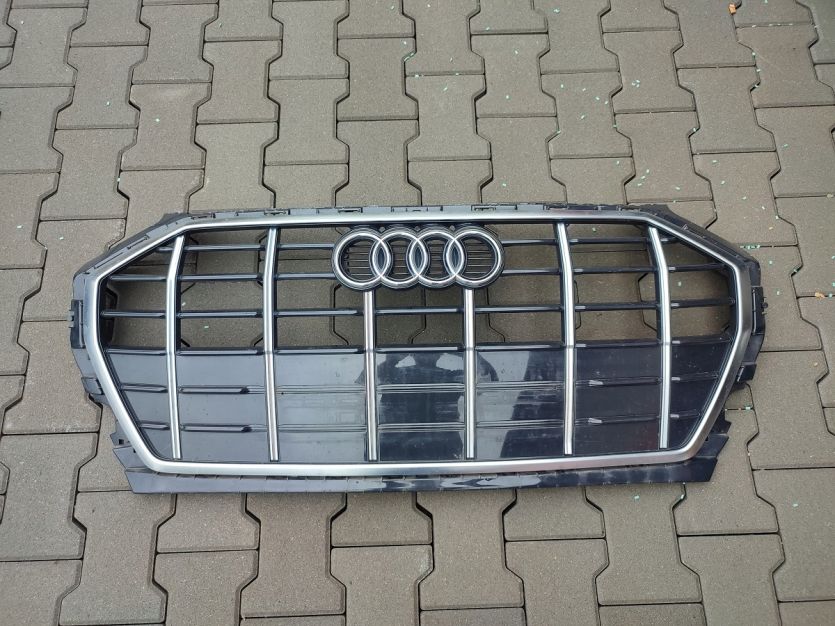 AUDI Q5 80A LIFT 2021 ATRAPA GRILL ZDACZEK CHROM