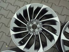 LINCOLN AVIATOR 2021 FELGI ALUMNIOWE 22 CALE
