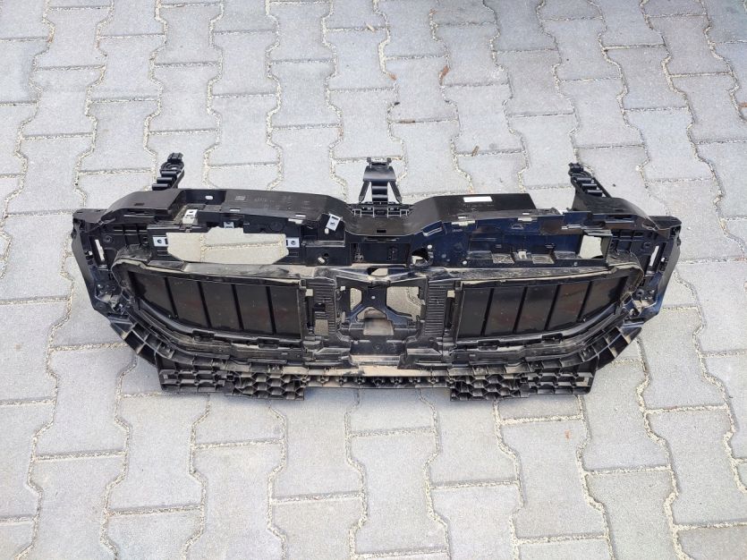 BMW 5 G60 2024 ROLETA ATRAPA GRILL ZALUZJA 5A09B52 116067109 G6X AGS