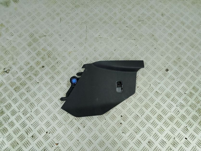 PEUGEOT PARTNER IV K9 PROACE 2024 OSŁONA DESKI KONSOLI PRAWA 9816563077