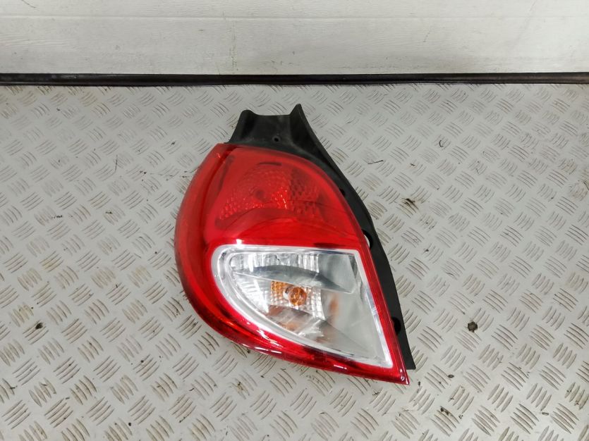 RENAULT CLIO III 3 LAMPA LEWY TYŁ LEWA TYLNA 8200886944