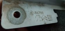 TOYOTA PROACE PEUGEOT PARTNER K9 2023 ZAWIAS MASKI PRAWY 9816484780