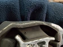TOYOTA PROACE PEUGEOT PARTNER K9 2023 ŁAPA PODUSZKA SILNIKA 9811786680