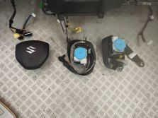 SUZUKI BALENO II 2017 DESKA KONSOLA AIRBAG PASY PODUSZKI AIR BAG ORYGINAL