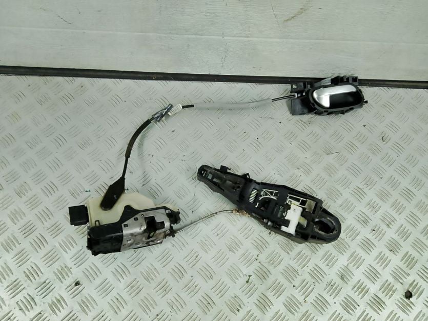 CITROEN DS4 2012 ZAMEK DRZWI PRAWY PRZÓD 9685351480