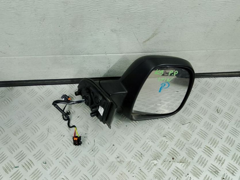 TOYOTA PROACE PEUGEOT PARTNER K9 2023 LUSTERKO PRAWE 7PIN