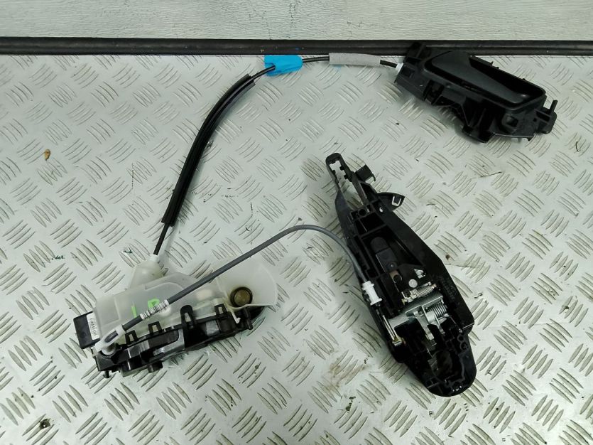 TOYOTA PROACE PEUGEOT PARTNER K9 2023 ZAMEK DRZWI LEWY PRZÓD 16943580