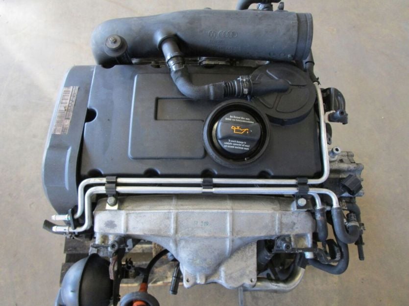 VW AUDI A3 8P SKODA SILNIK 2.0 TDI BKD 03G100098BX