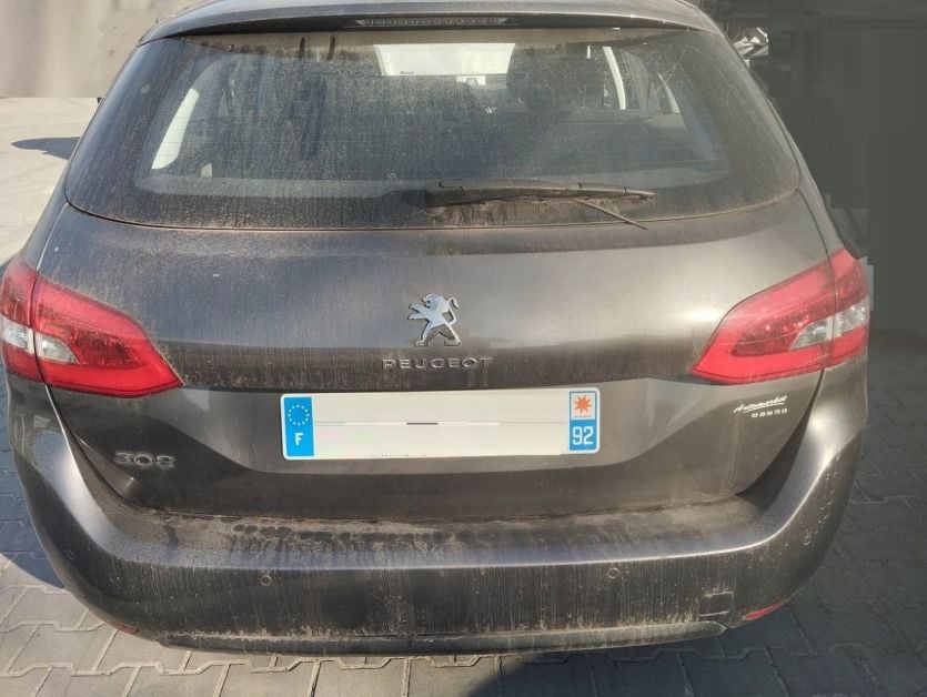 PEUGEOT 308 II SW KOMBI T9 2018 ZDERZAK TYL TYLNY 4 X PDC EVLC EVL